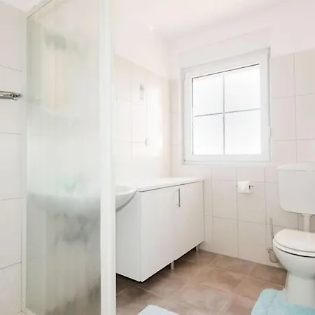 Family Friendly With A Swimming Pool Vinkuran, - 15736