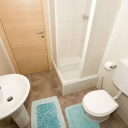Family Friendly With A Swimming Pool Vinkuran, - 15736 公寓